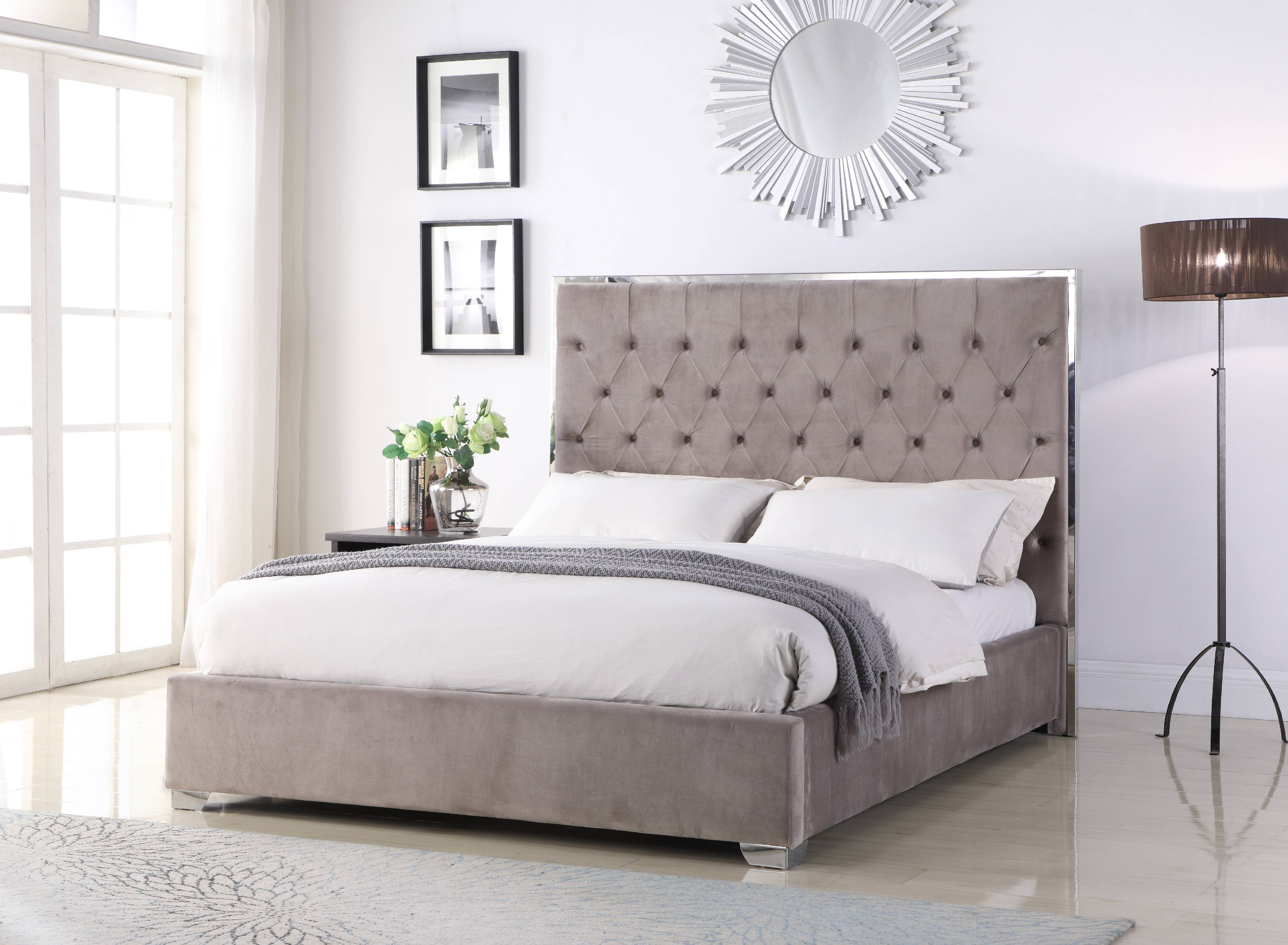 Best Master Furniture Natasha Cal King, Grey Platform Bed King