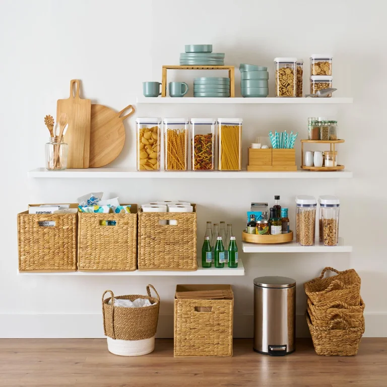 Better Homes & Gardens Food Storage Container 11.1 Cup