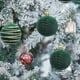 thumbnail image 3 of Adornos navideños, regalos navideños, bolas navideñas flocadas de 6 cm, bolas colgantes de plástico con purpurina, juego de seis bolas decorativas para árbol de Navidad., 3 of 4