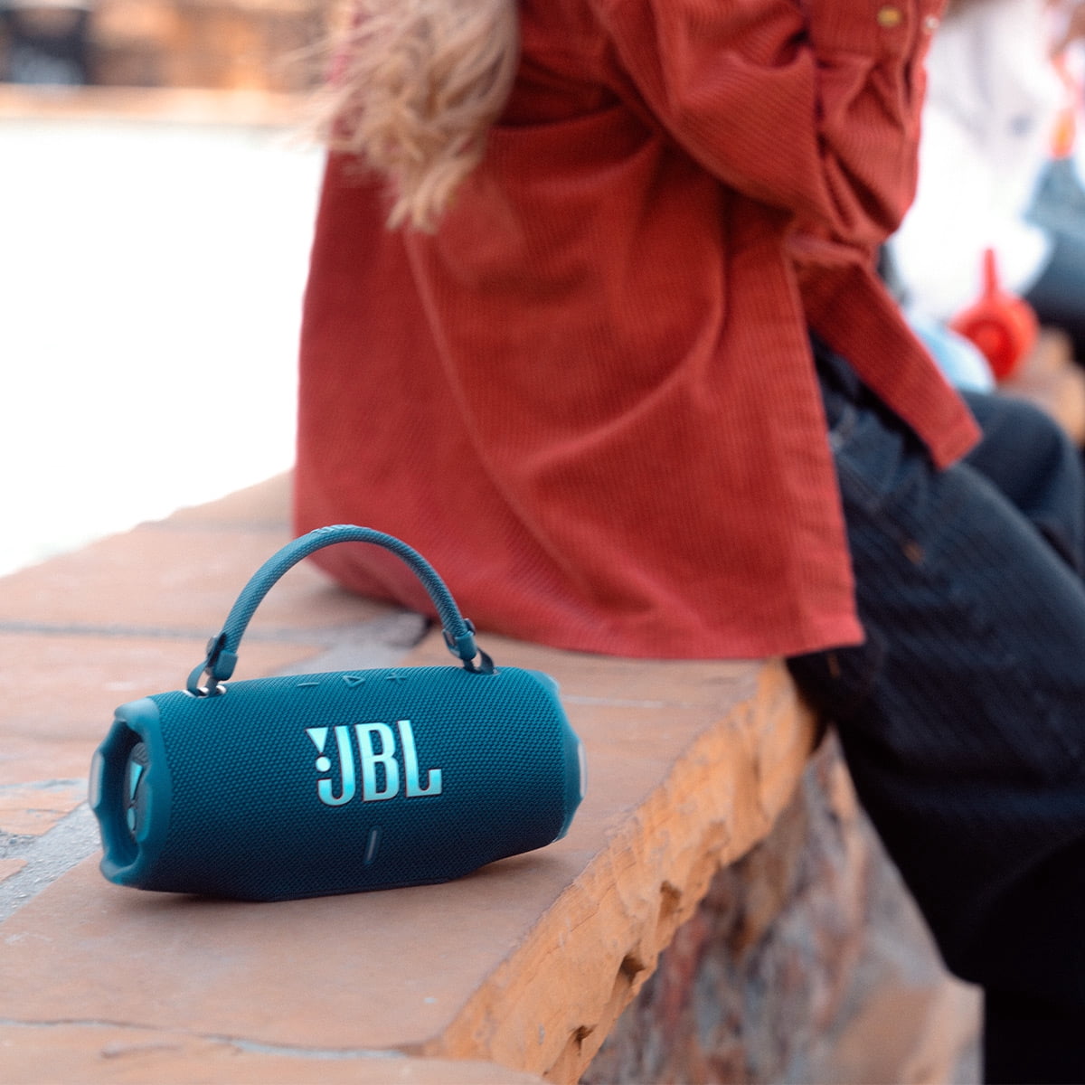 JBL Charge 6 Waterproof Portable Speaker Bundle with gSport Silicone Sleeve (Blue)