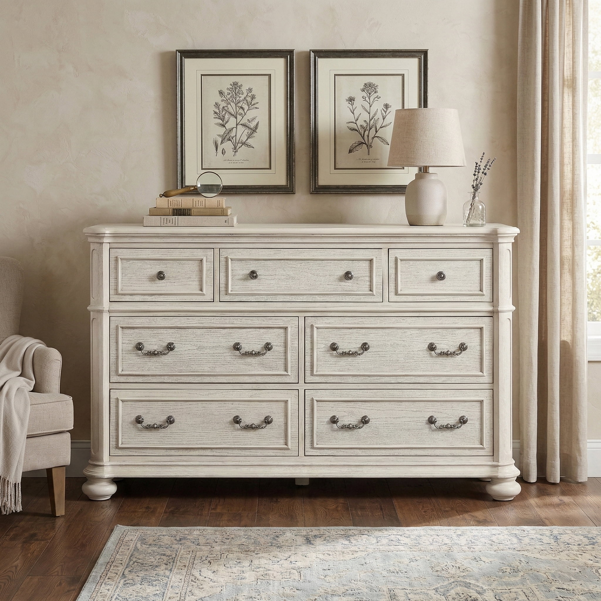 Roundhill Furniture Nelson 7-Drawer Bedroom Dresser, Antique White