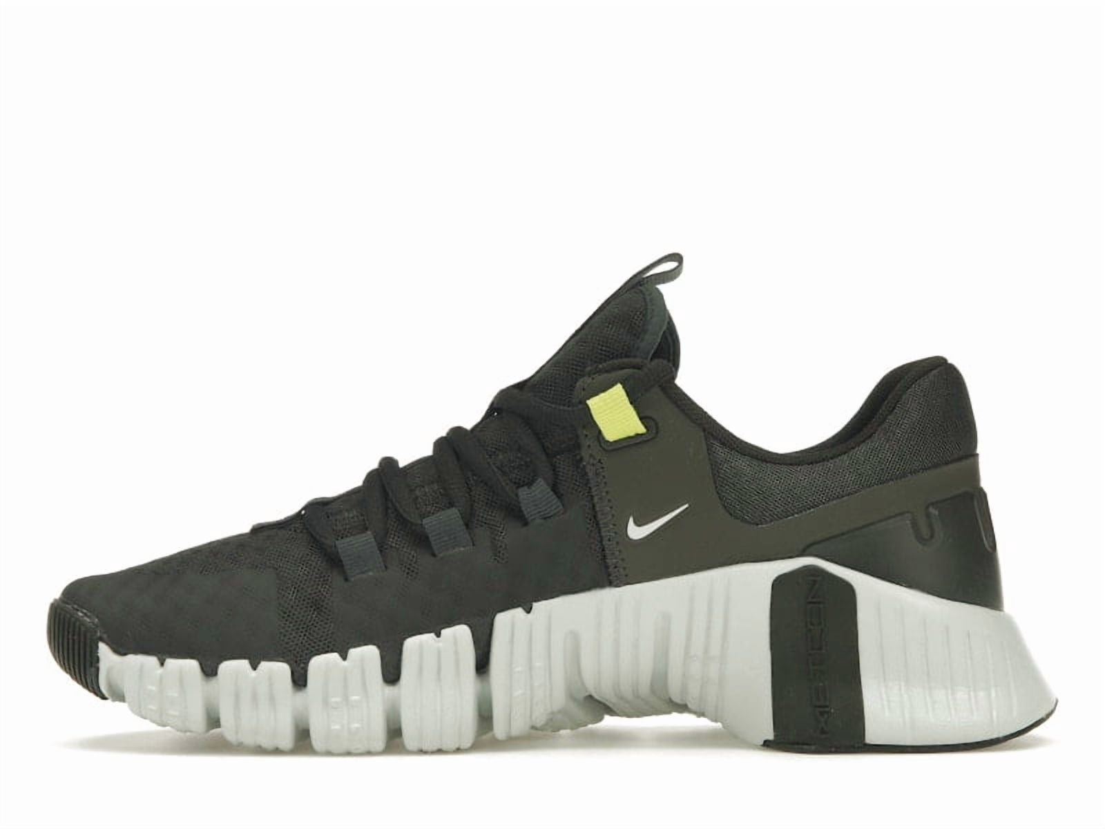 Nike Men's Free Metcon 5 Sequoia High Voltage Shoes, from StockX