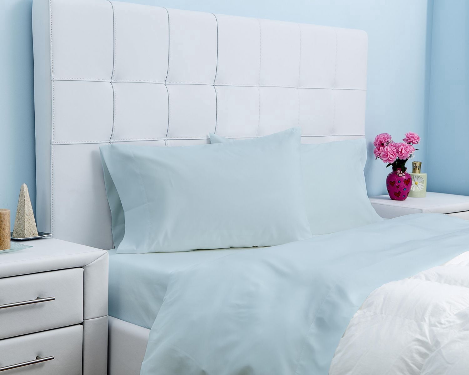 Gouchee Home Microfiber Sheet Set – King 4-Piece Bedding Set, Ultra-Soft Microfiber, Wrinkle-Resistant & Breathable Baby Blue Bed Sheets