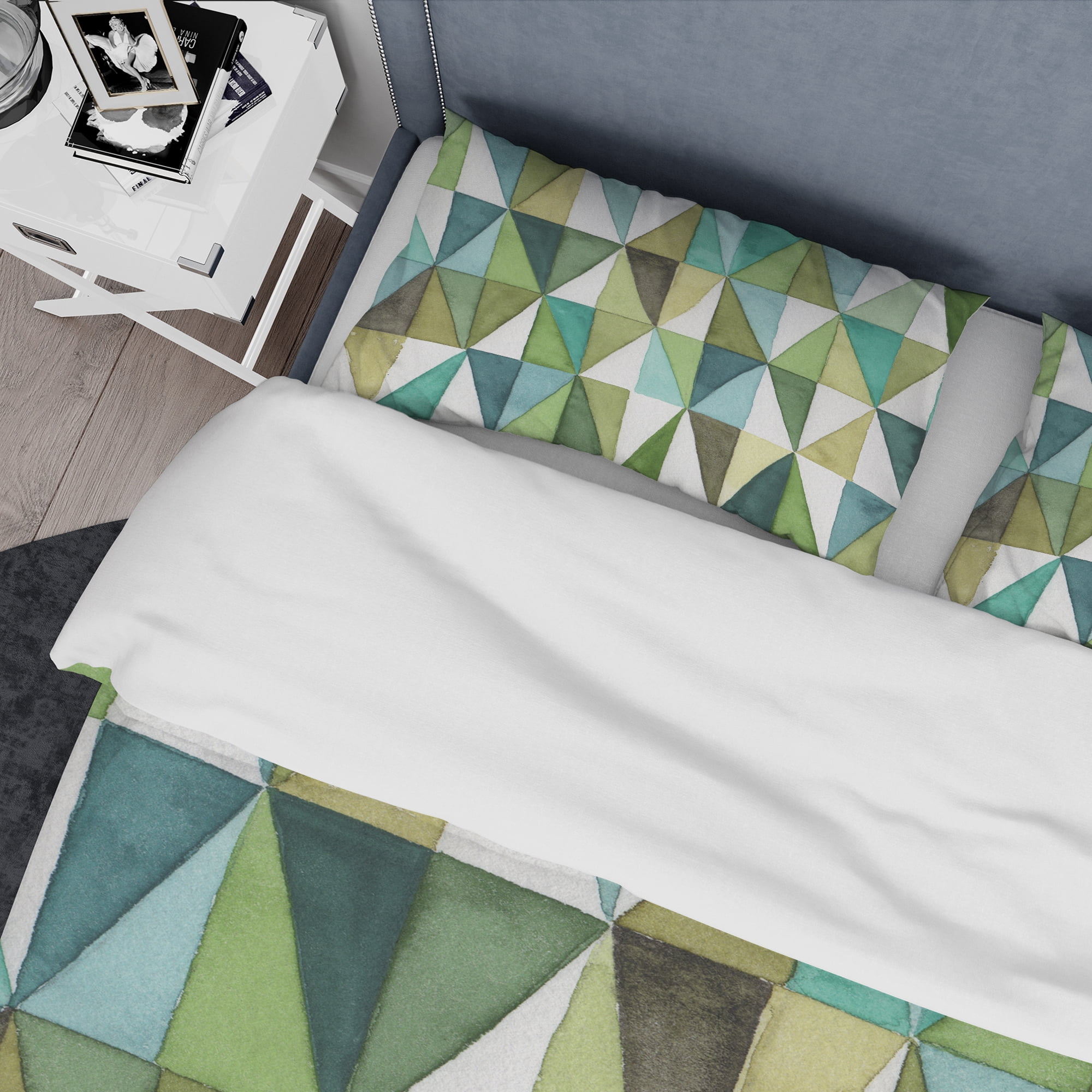 Designart 'geometric Green Triangle III' Geometric Duvet Cover Set