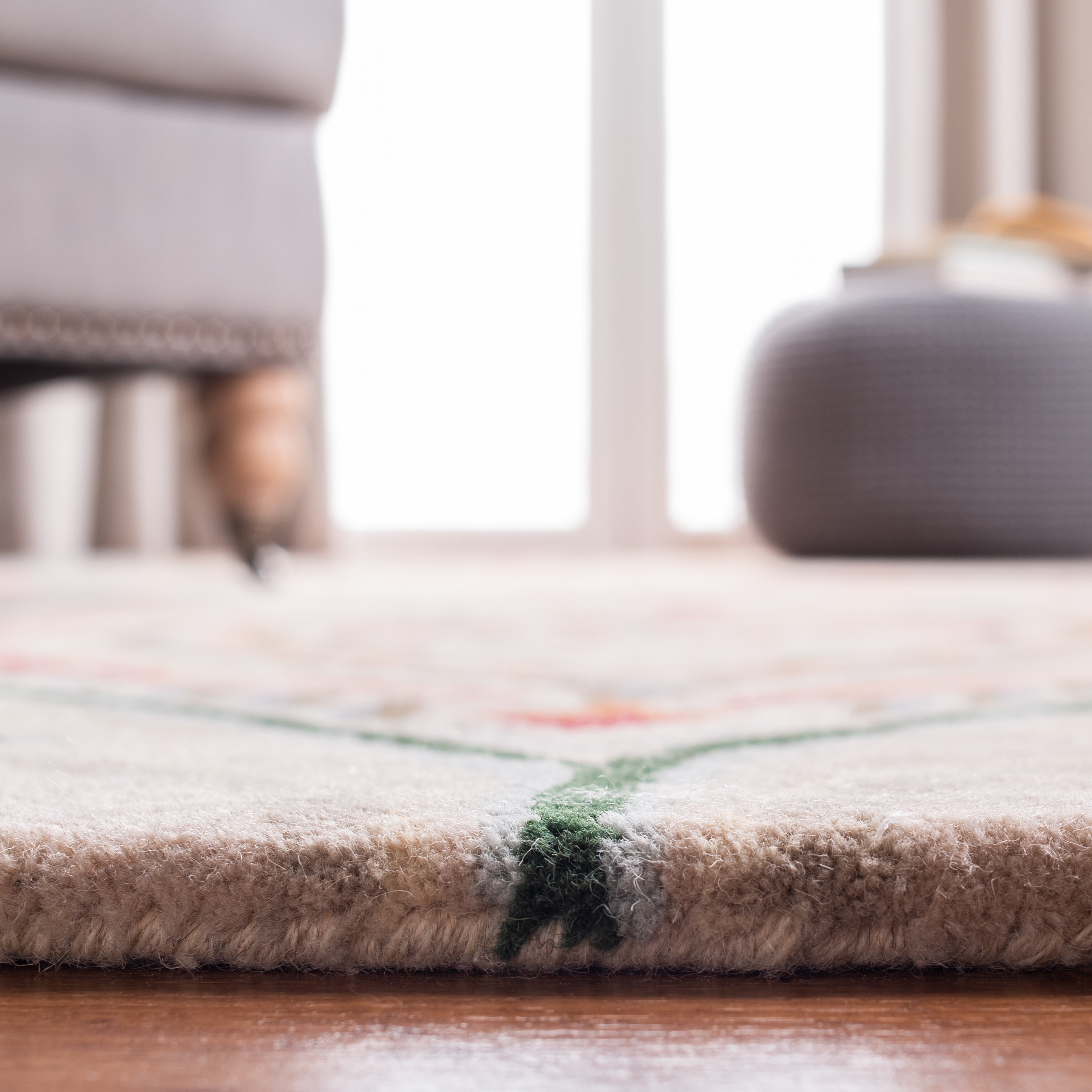 SAFAVIEH Bella Meriel Southwestern Wool Area Rug, Beige/Blue, 5' x 5' Square