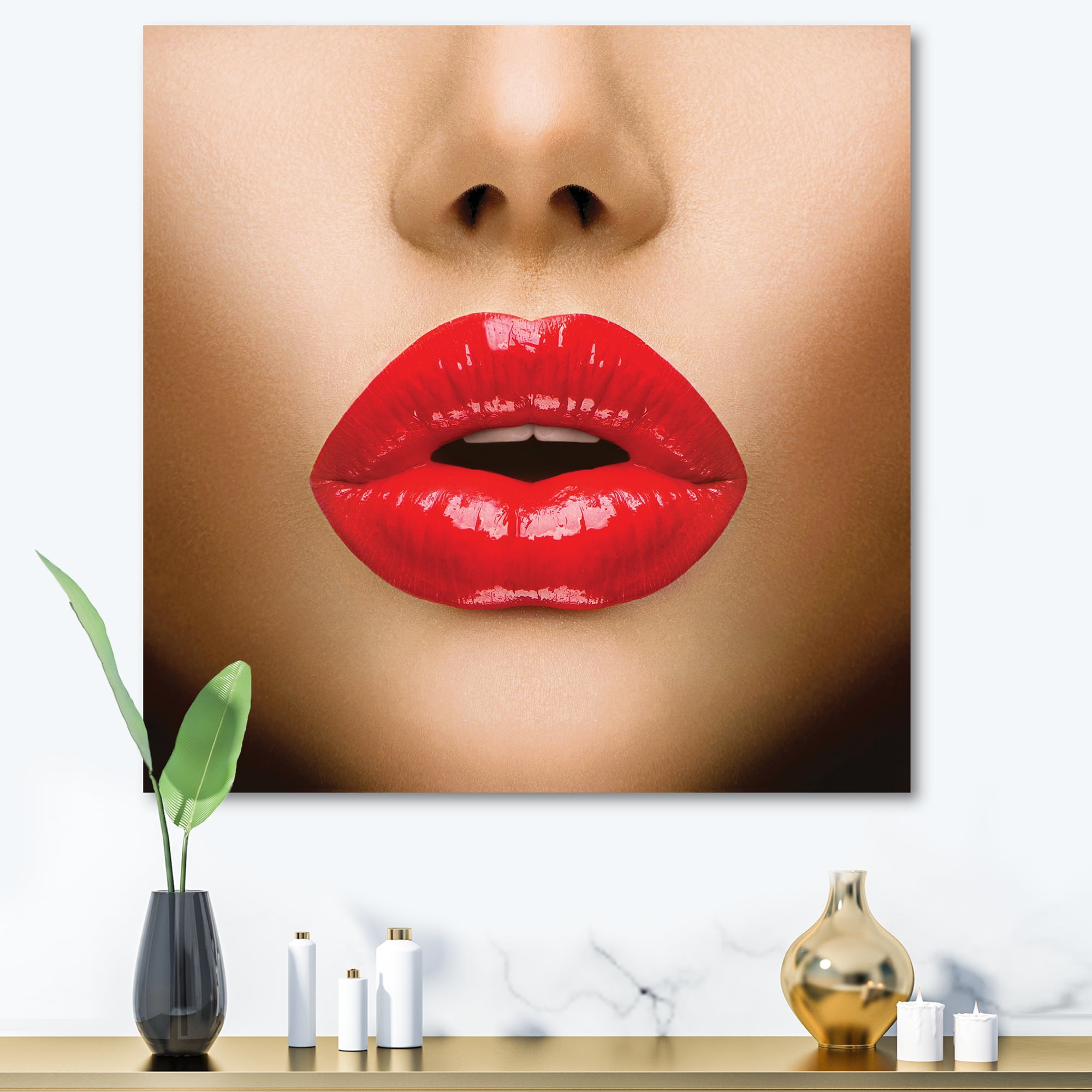 Designart ' Sexy Woman Lips Beautiful Make-Up Close-Up Kiss ' Modern Canvas Wall Art Print