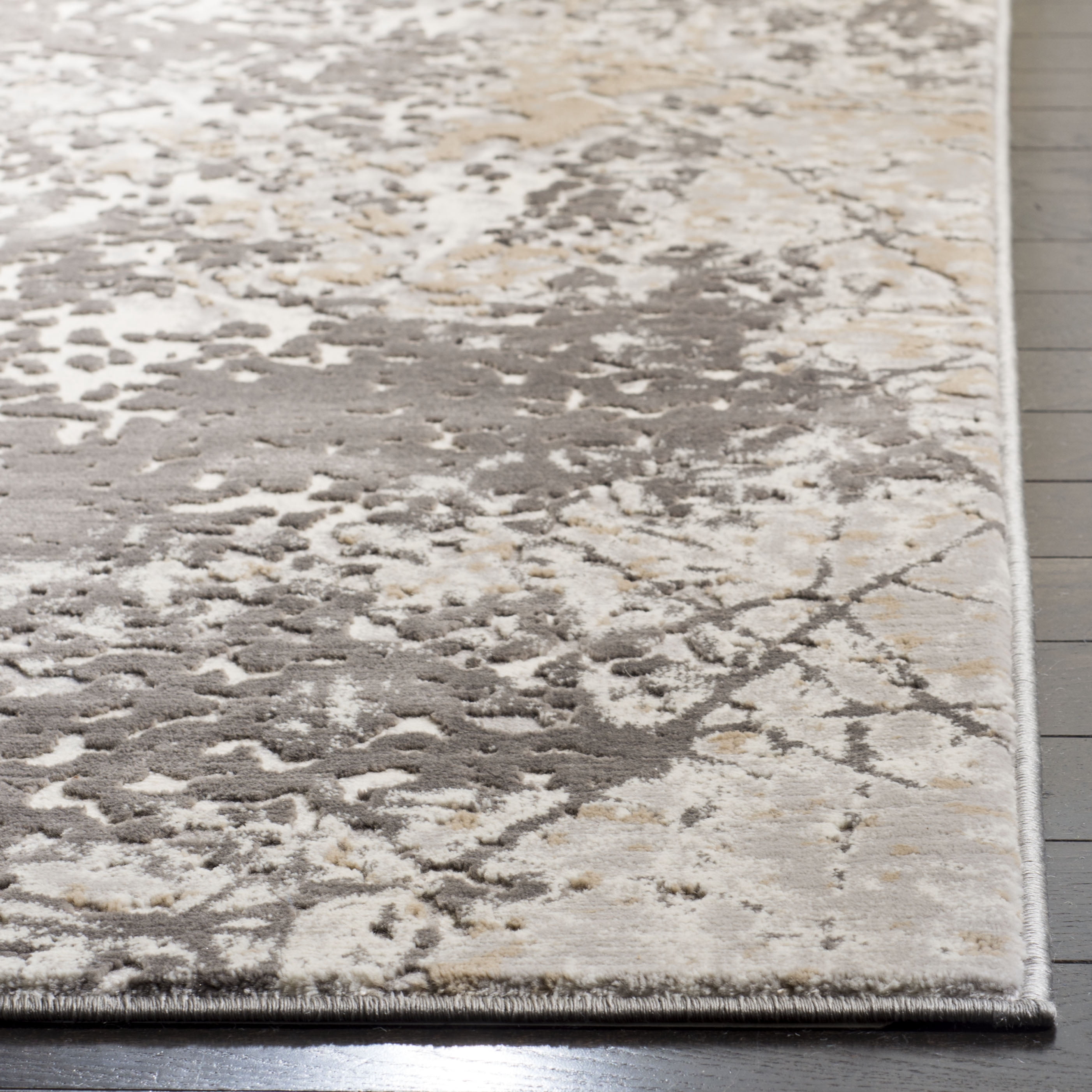 SAFAVIEH Vogue Ekaterina Abstract Area Rug, Cream/Beige, 8' x 10'