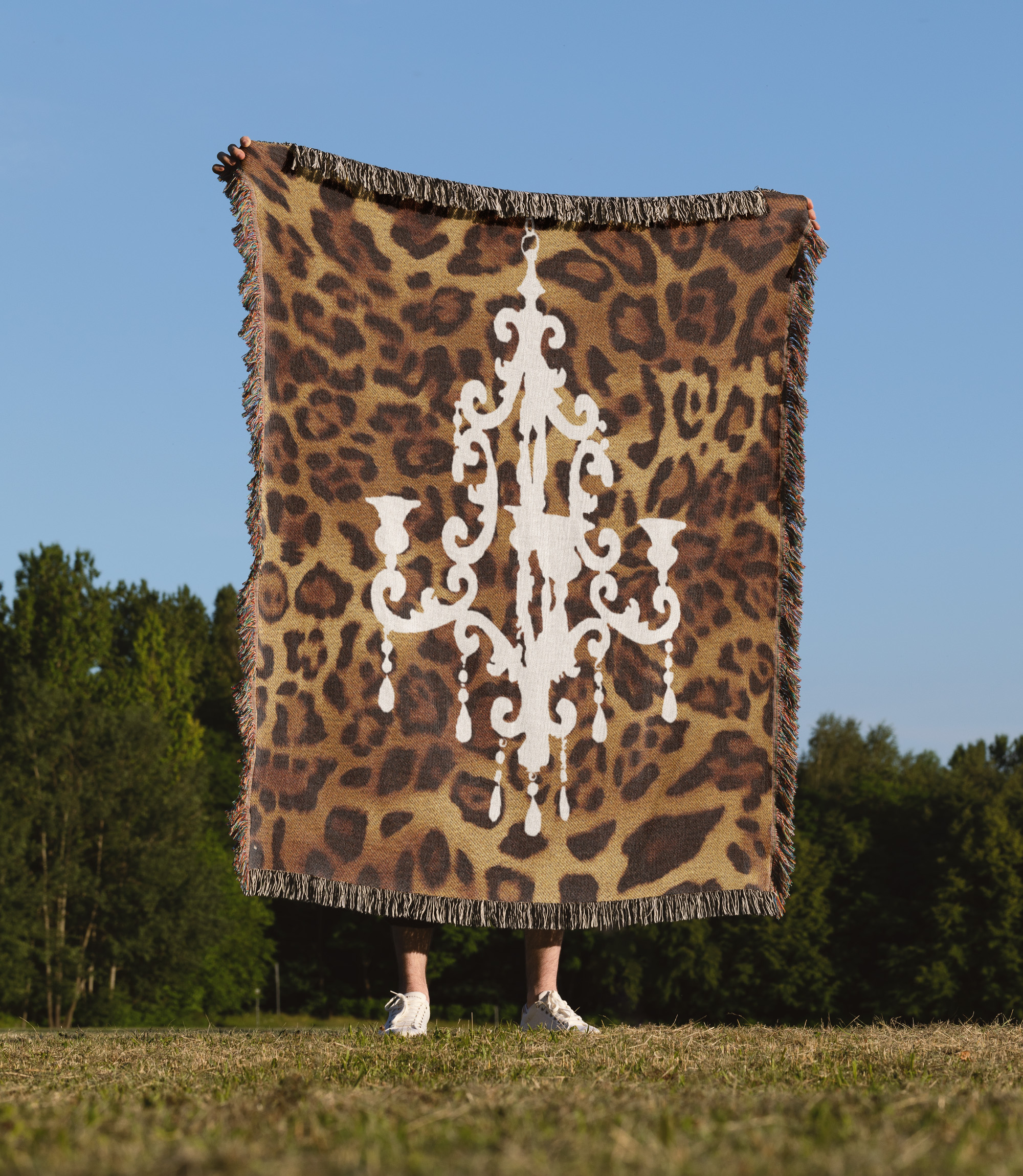 Fashionable Brown Leopard Print With White Chandelier, Woven Blanket
