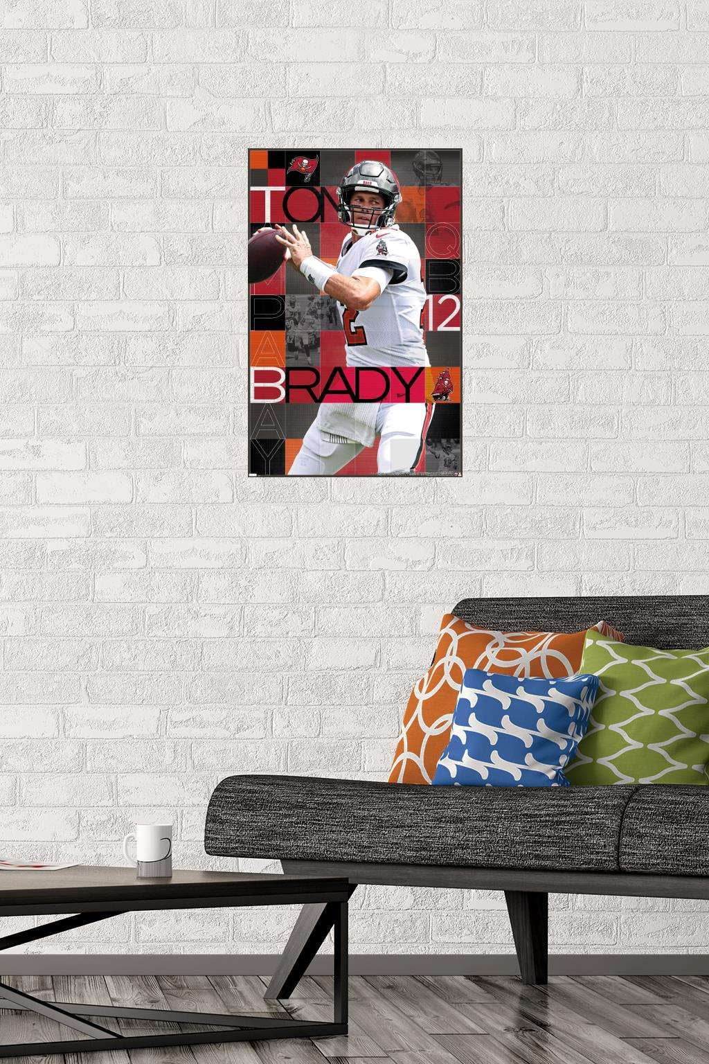 NFL Tampa Bay Buccaneers - Tom Brady 20 Wall Poster, 14.725" x 22.375"