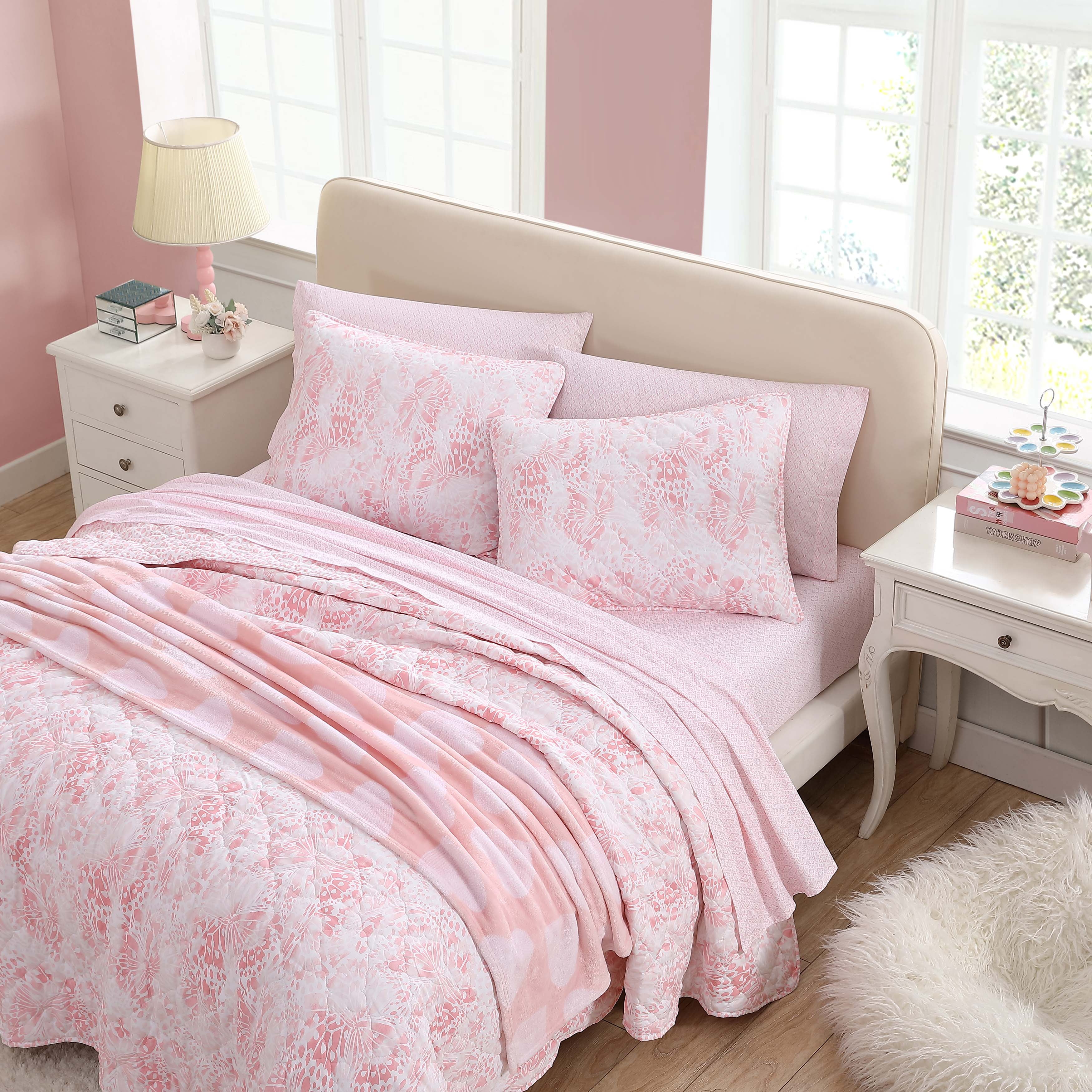 Betsey Johnson Butterfly Ombre Pink Brushed Microfiber Twin Quilt Set