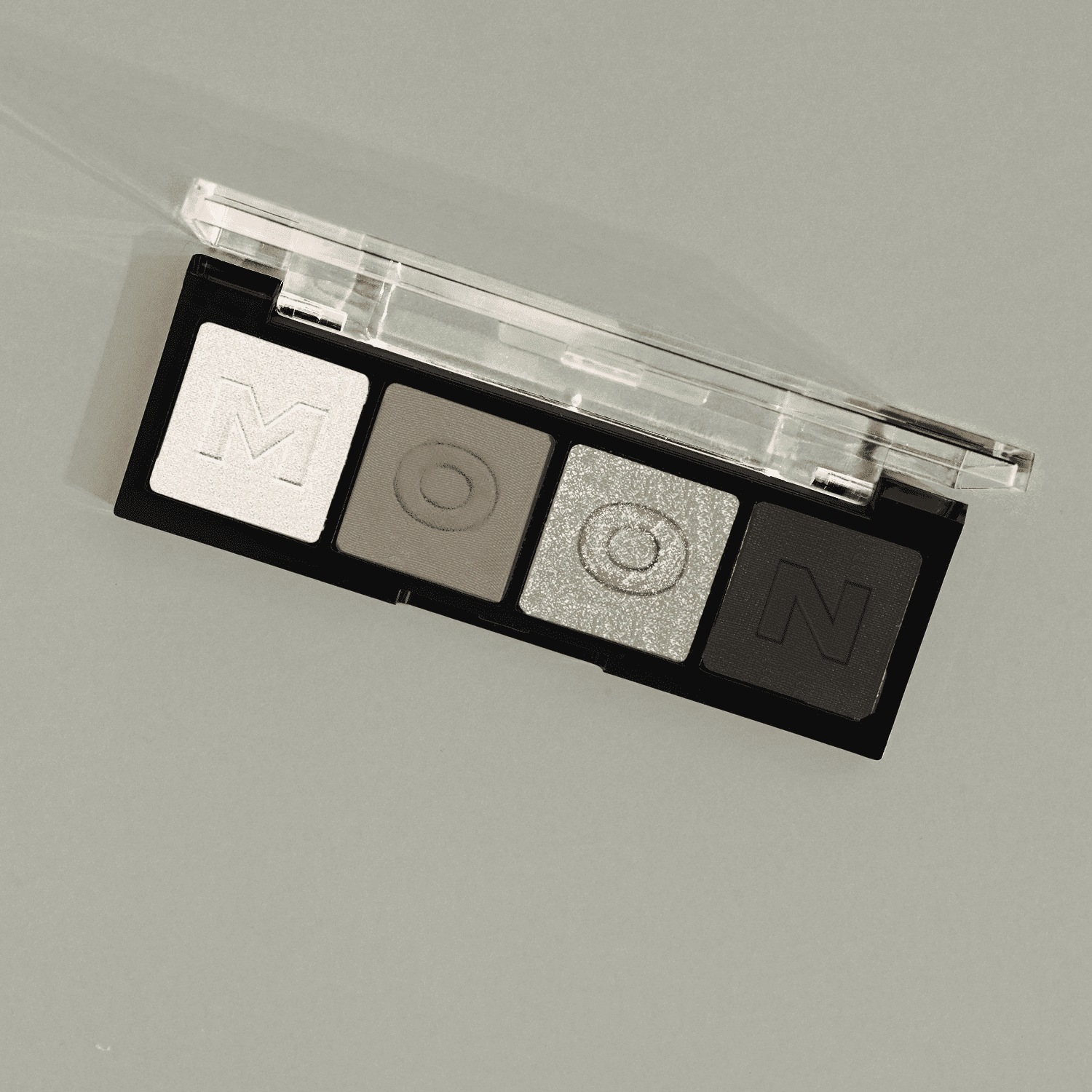 Hard Candy, Moods Shadow Palette, 4 Bold & Buildable Monochromatic Shades, MOON, .10oz
