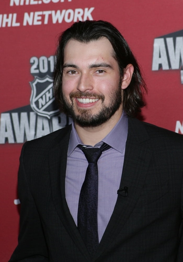 Drew Doughty At Arrivals For 2015 National Hockey League (Nhl) Awards