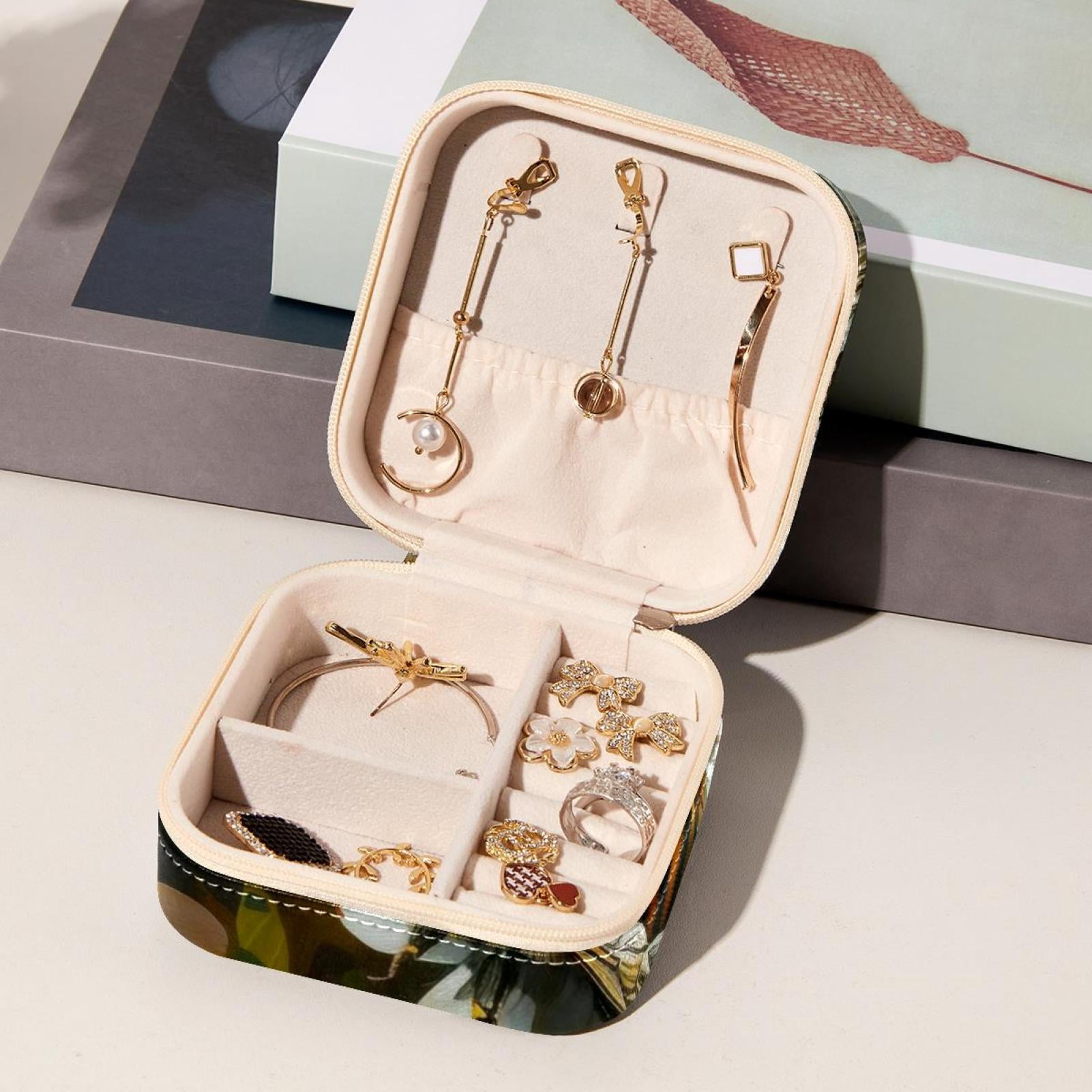 PhooArto Small Jewellery Box, Bees and Daisy Flowers Portable Travel Mini Jewelry Case for Women Leather Ring Organizer