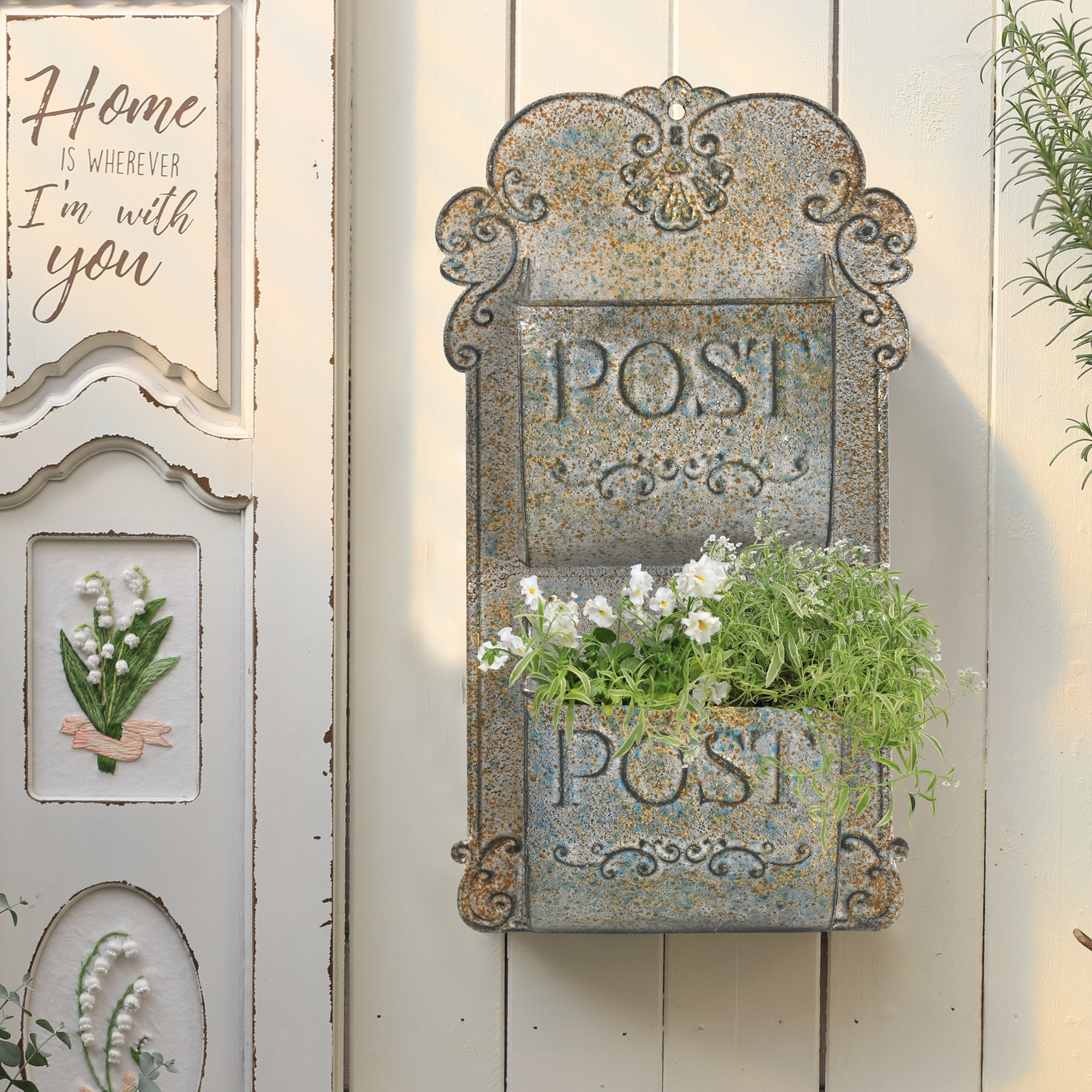 Bigfortune Metal Wall Planter For Outdoor Indoor,Metal Plant Pot Holders,Rustic Wall Hanging Planter,Garden Wall Flower Planters