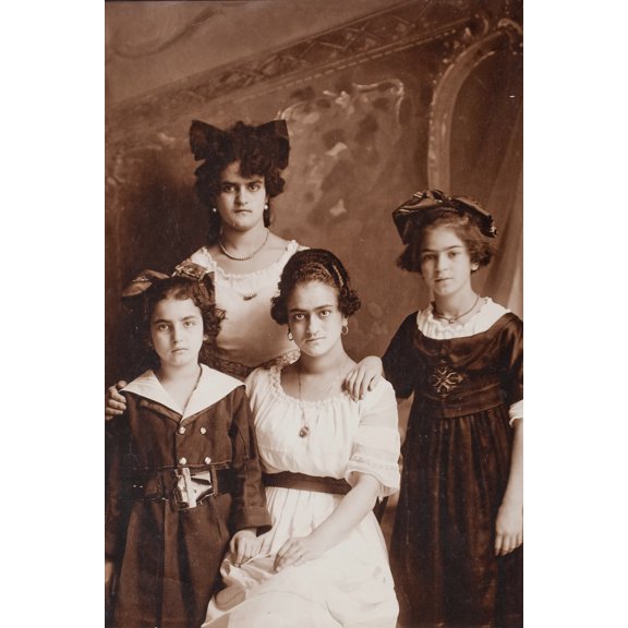 24x36 gallery poster, Frida Kahlo (on the right) and her sisters Cristina, Matilde, and Adriana, photographed by their father, 1916
