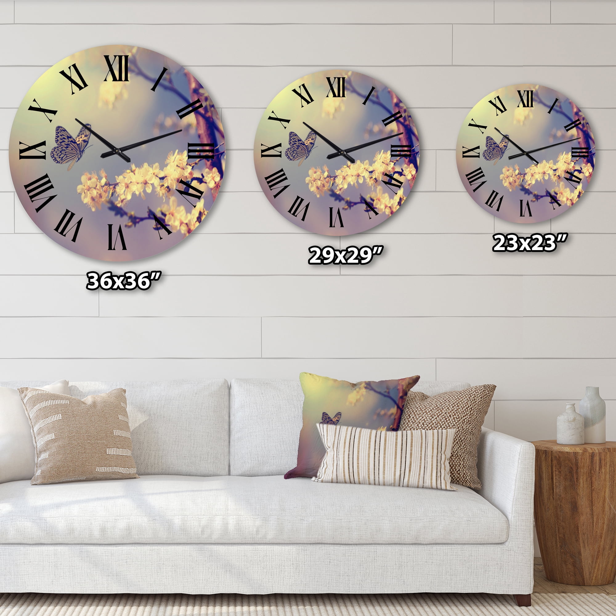 Designart 1 in Traditional Wall Clock