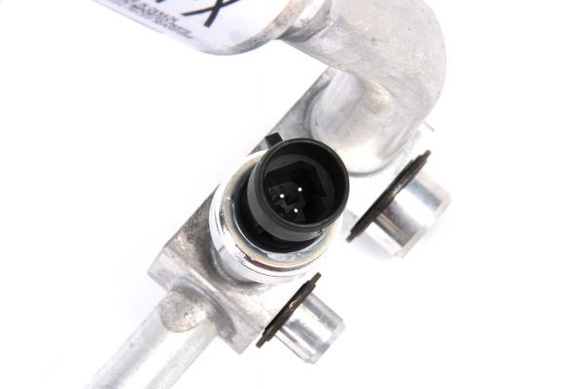 A/C Refrigerant Discharge / Suction Hose Assembly