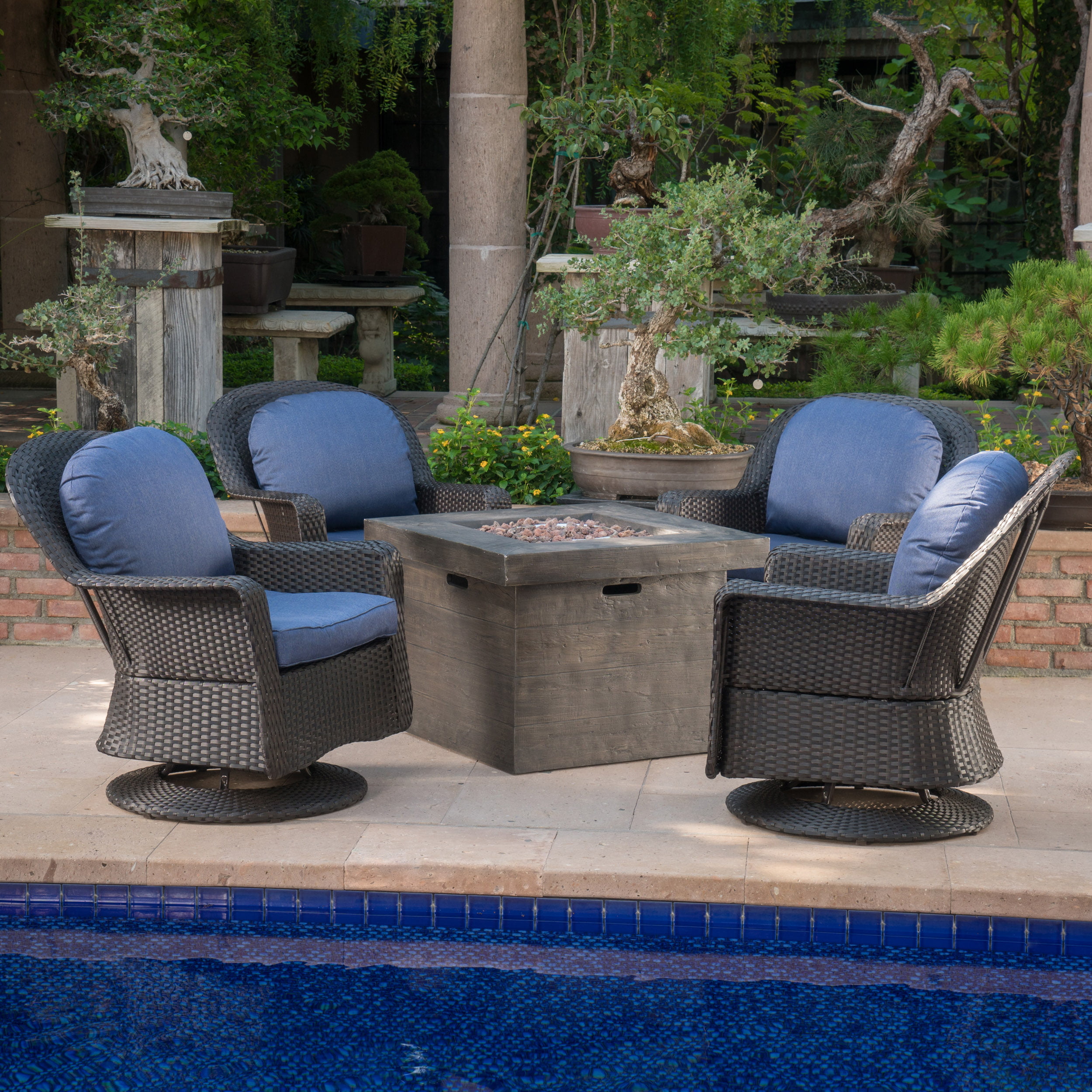 Outdoor 5 Piece Wicker Swivel Club Chairs and Cushions with Gas Burning