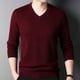 thumbnail image 4 of Suéter de cuello en V para hombres jóvenes y de mediana edad, de moda, simple, camisa de fondo, suéter cálido de cuello de corazón de color sólido, 4 of 6