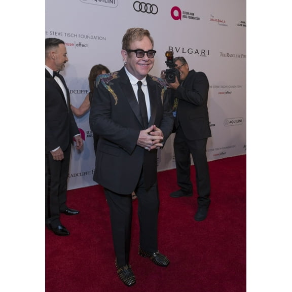 Elton John At Arrivals For Elton John Aids Foundation�S 15Th Annual An Enduring Vision Benefit, Cipriani Wall Street, New York, Ny November 2, 2016. Photo By Lev RadinEverett Collection Celebrity (16