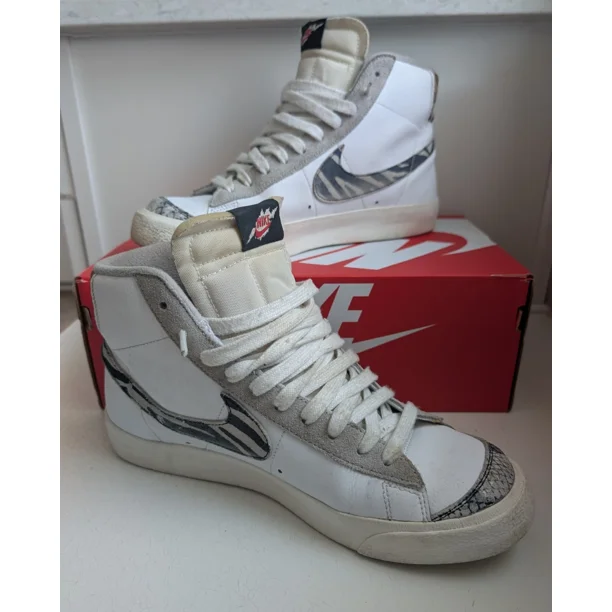 N I-K-E Men's Jo r-dan Camouflage High Top Sneakers Lace Up White