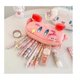 thumbnail image 2 of Lindo estuche de lápices rosa con insignia de acrílico, bolsa de maquillaje Kawaii, bolsa de lápices japonesa, bolsa de papelería de anime, regalo para niñas y mujeres brillar Electrónica, 2 of 5