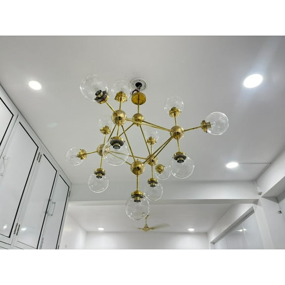 Beautiful 13 Arms 13 Clear Glass Globe Polished Brass Handmade Sputnik Chandelier Modern Stilnovo Mid Century Chandelier Light Fixture