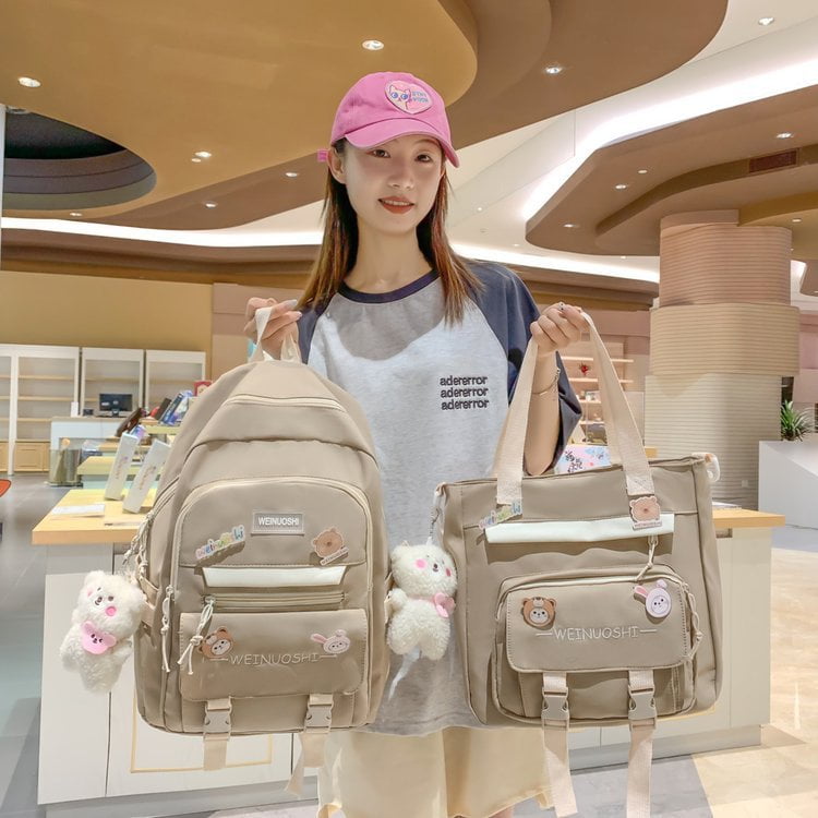 Girl backpacks for 4th grade deals