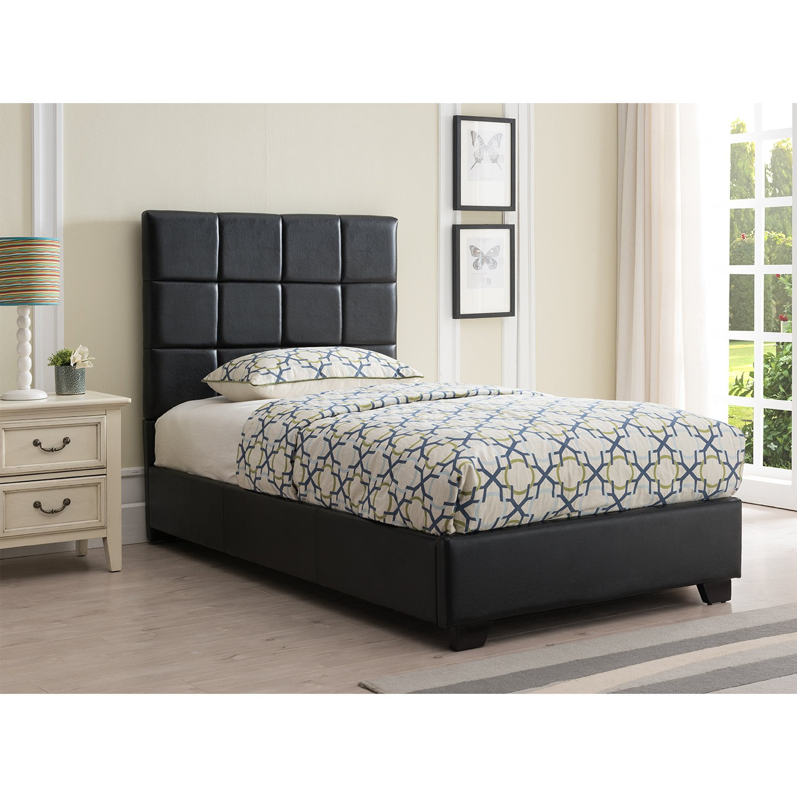 Mantua Kenora Faux Leather Platform Bed