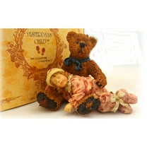 Boyds Bears Resin Shelby...Asleep In Teddy's Arms - 1 Figurine 3 Inch, Resin - Baby Dollstone 3E 3527