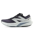 thumbnail image 3 of Zapatillas para correr FuelCell Rebel V4 para hombre de New Balance, ancho 14W, 3 of 7