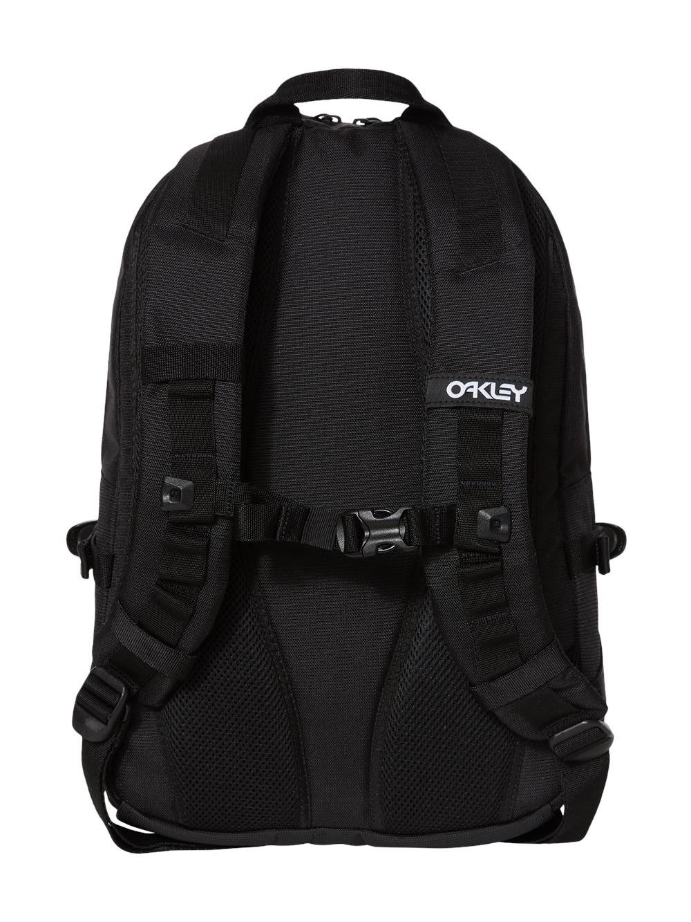 Oakley - 22L Organizing Backpack 