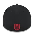 thumbnail image 4 of Men's New Era Pewter Tampa Bay Buccaneers 2023 NFL Training Camp Team Colorway 39THIRTY Flex Fit Hat, 4 of 5
