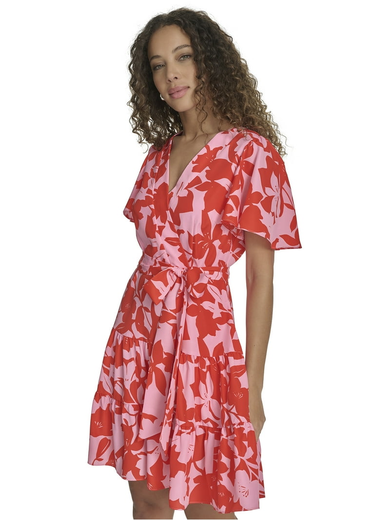 Falling Flowers Women's Floral V-Neck Flutter Sleeve Fit & Flare Dress,  Sizes XS-XL - Walmart.com