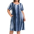 thumbnail image 1 of GRACE & GRANDEUR Vestido de Talla Grande para Mujer con Pliegues, Decoración de Botones, Estampado de Tie Dye, Cuello Redondo, Manga Corta, Vestido Casual con Bolsillos 2X Azul, 1 of 5