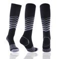 thumbnail image 1 of Calcetines de compresión para hombre y mujer, medias deportivas para fútbol, antifatiga, alivio del dolor, 20-30 Mmhg, color negro en unisex, 1 of 2