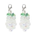 thumbnail image 1 of Encantos de cordones únicos 1 par, clips decorativos de zapatos con cuentas brillantes de uva, verde transparente, 1 of 5