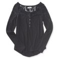 thumbnail image 1 of Camiseta henley de encaje Aeropostale para mujer color negro grande, 1 of 2