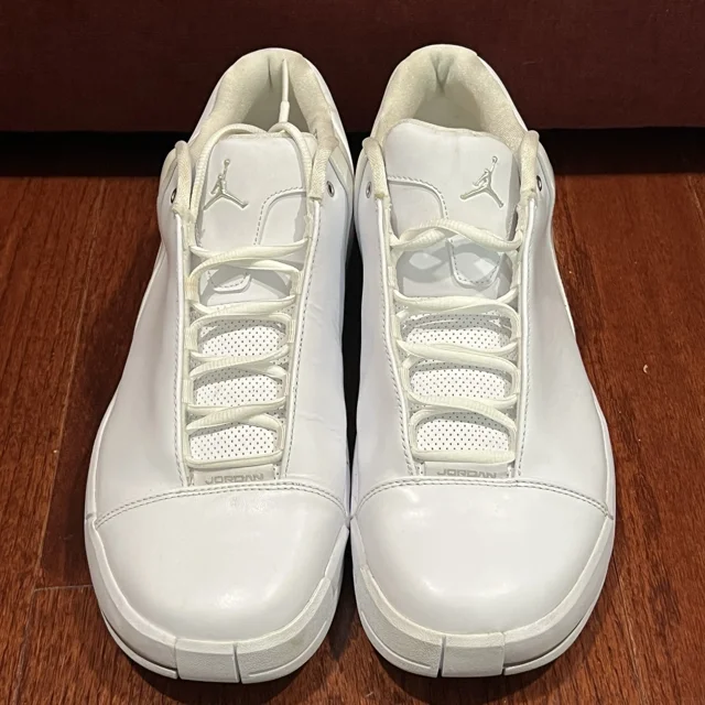 A i r-Jor-danS TE3 Low Men’s White Sz 11 Model 453454-102 Basketball Shoes