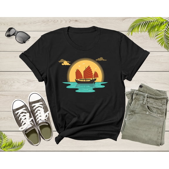 Cool Boat Sailboat Ship at Sunset Sailing in the Sea Ocean T-Shirt Sailor Boat Shirt for Men Women Kids Boys Girls Teens Graphic Gift Tshirt