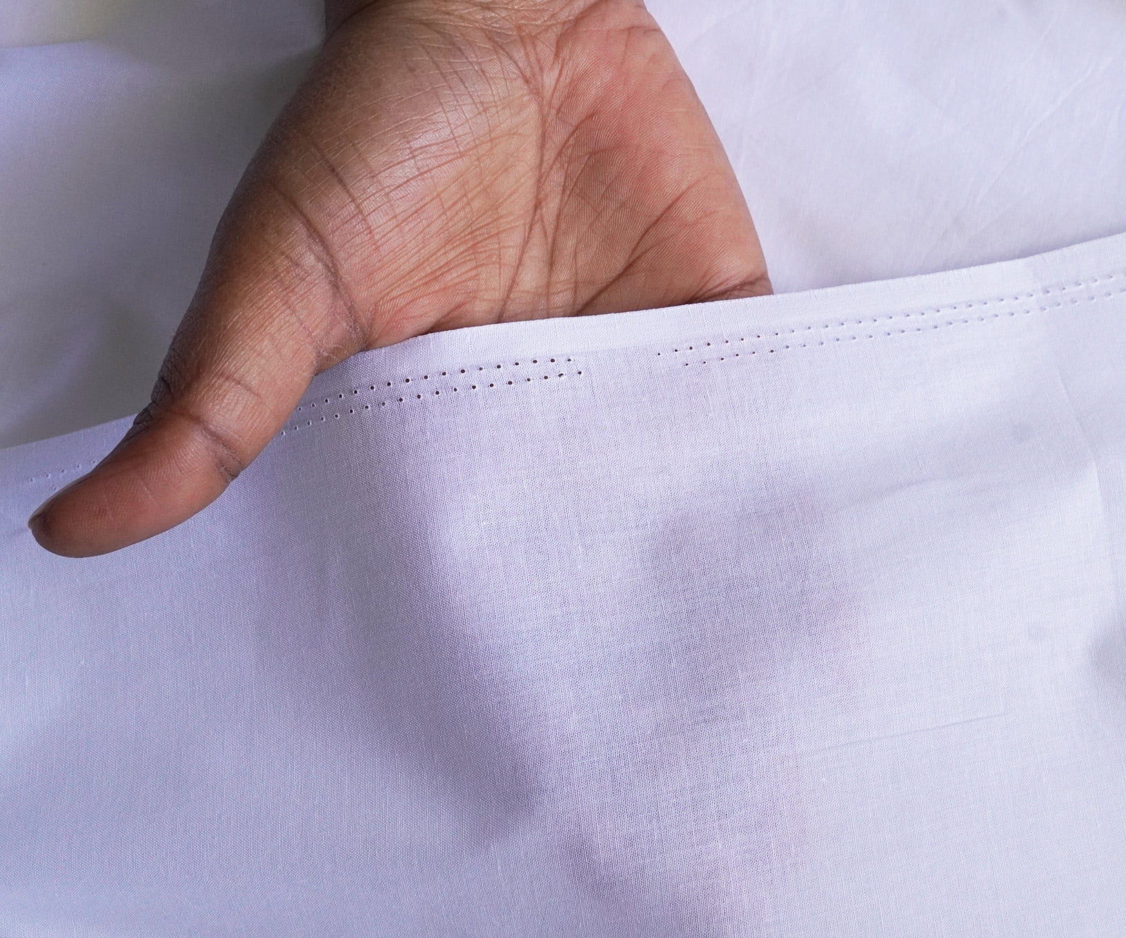 Soimoi Light Weight 100% Cotton Cambric Fabric 42 Inch x 5 Yards Soft Cambric Fabric Material for Sewing, Apparel, Quilting & Craft Cloth