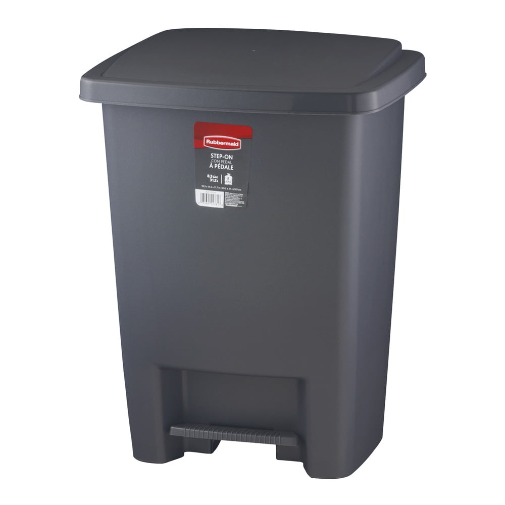 Rubbermaid 8.3 gal Step-on Plastic Kitchen Trash Can, Metallic