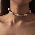 thumbnail image 5 of Collar bohemio de concha de Puka, gargantilla de concha de Pooka trenzada en la playa, joyería para mujeres y niñas (oro), 5 of 5