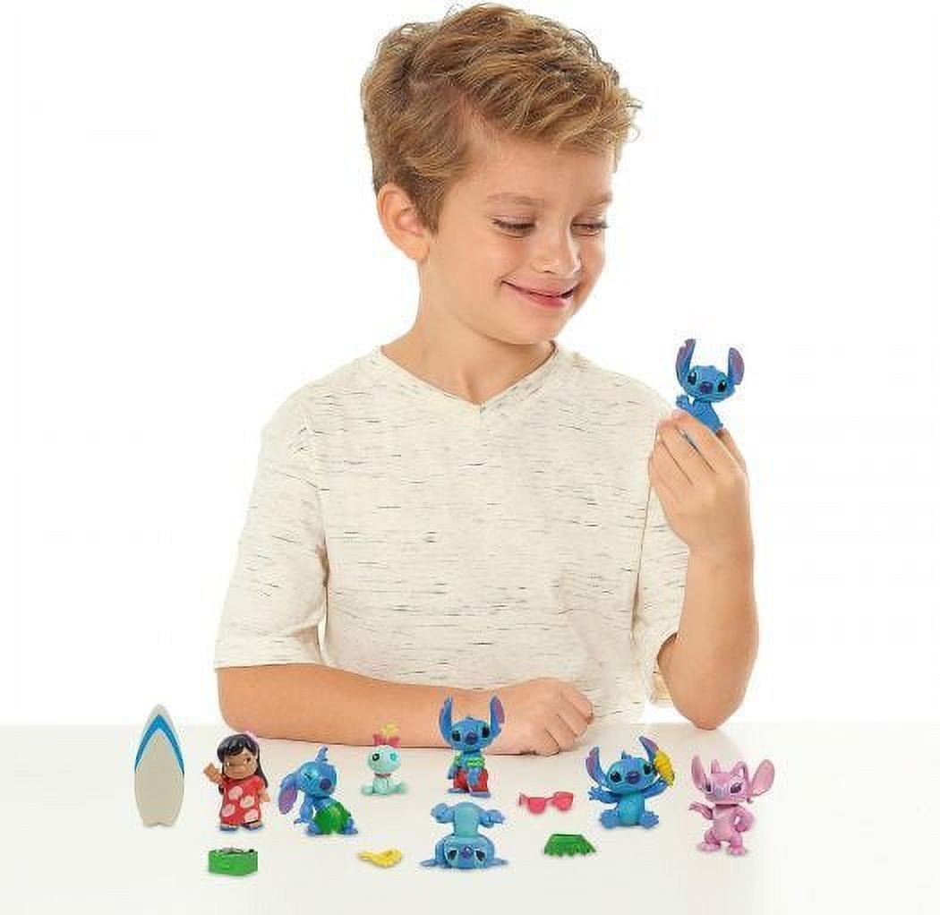 Just Play Disney Lilo and Stitch 13-Pc. Deluxe Figure Set 
