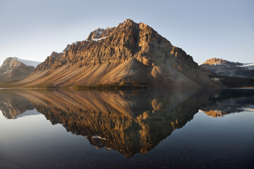 Bow Lake In Banff N