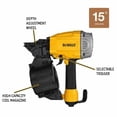 thumbnail image 2 of Clavadora para marcos DEWALT DWF83C, bobina de 15°, 2 of 4