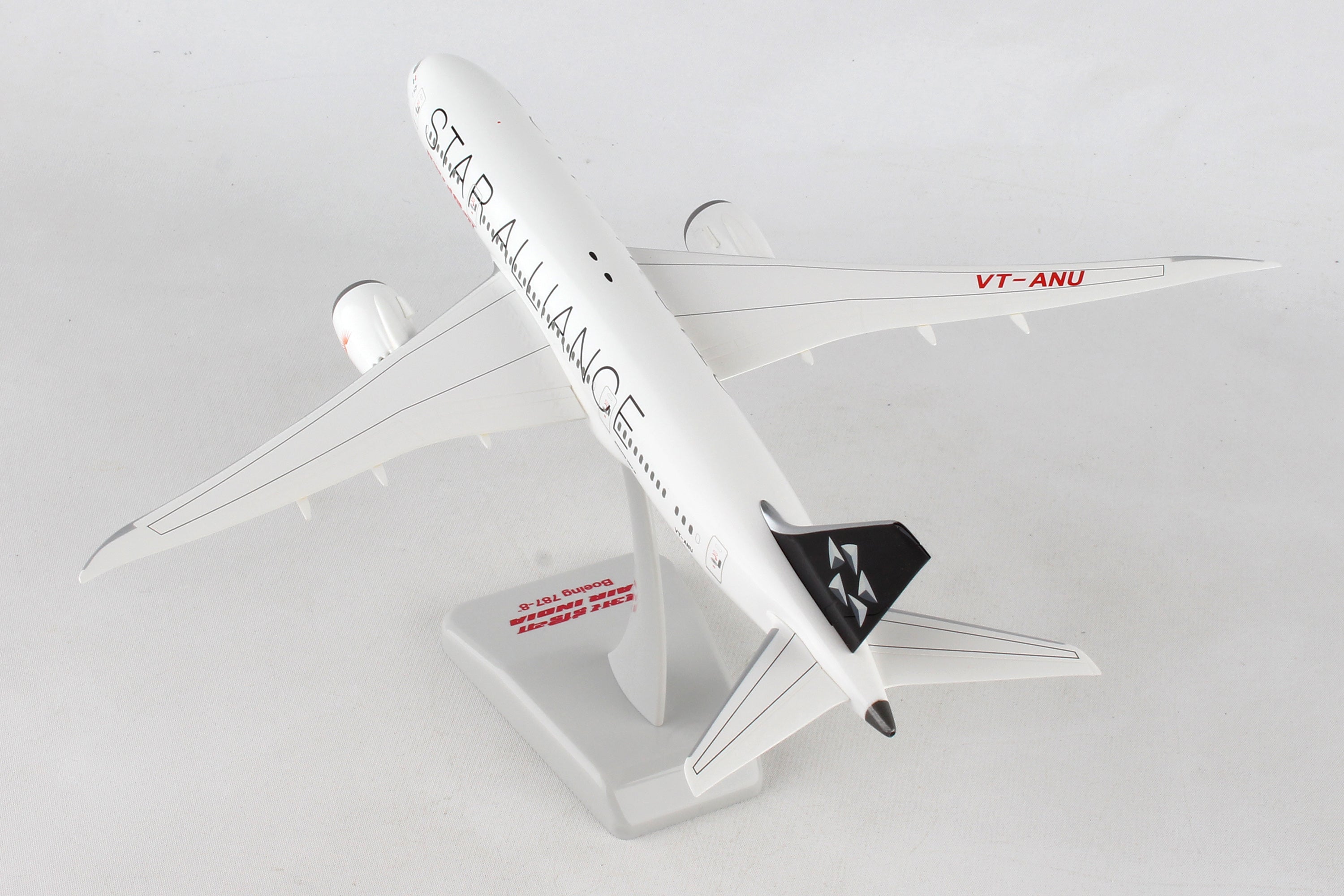 Hogan Wings HG10277G Air India 787-8 1-200 Star Alliance with Gear