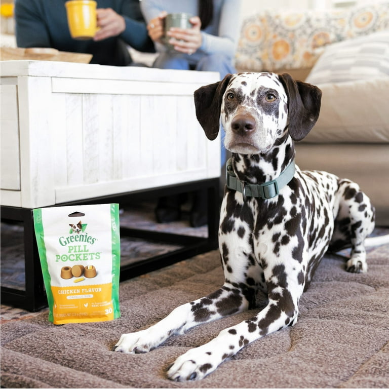 Greenies Pill Pockets For Dogs Capsule Size Natural Soft Dog Treats Chicken Flavor Semi moist 7.9 Oz. Pack 30 Treats