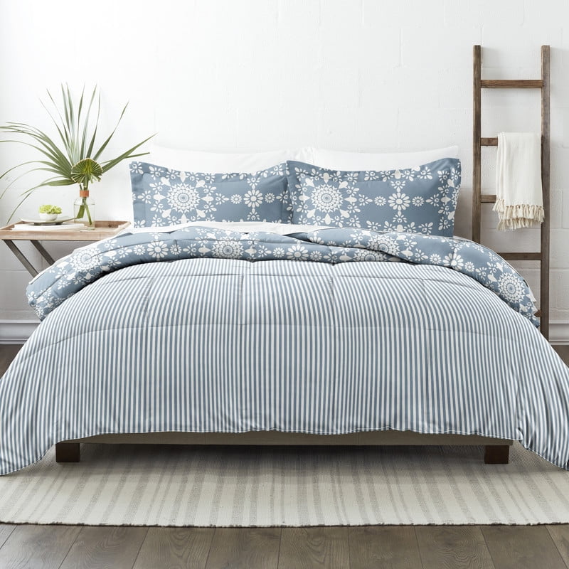 Noble Linens 3-Piece Light Blue Daisy Medallion Reversible Print Comforter Set, Full/Queen