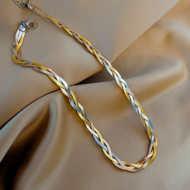 Collar de estilo europeo y americano, collar de cruz de tres colores de acero de titanio, cadena de clavícula trenzada creativa personalizada